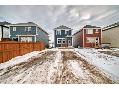 313 Masters Avenue Se, Calgary, AB - Outdoor