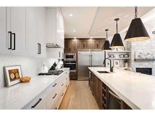 13 Sunvalley View, Cochrane, AB - Indoor Photo Showing Kitchen