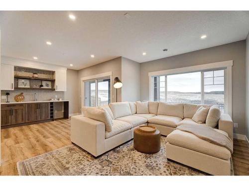 13 Sunvalley View, Cochrane, AB - Indoor Photo Showing Living Room