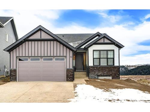 13 Sunvalley View, Cochrane, AB - Indoor Photo Showing Dining Room