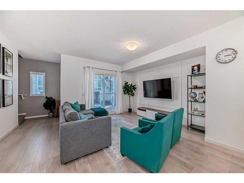 411 Nolanlake Villas Nw, Calgary, AB - Indoor Photo Showing Living Room