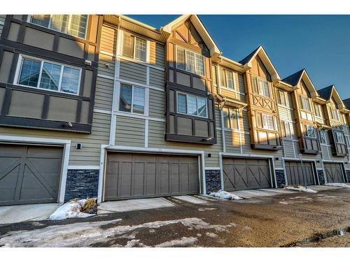 411 Nolanlake Villas Nw, Calgary, AB - Outdoor