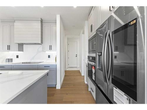 45 Waterford Crescent, Chestermere, AB - Indoor Photo Showing Kitchen