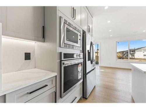 45 Waterford Crescent, Chestermere, AB - Indoor Photo Showing Kitchen