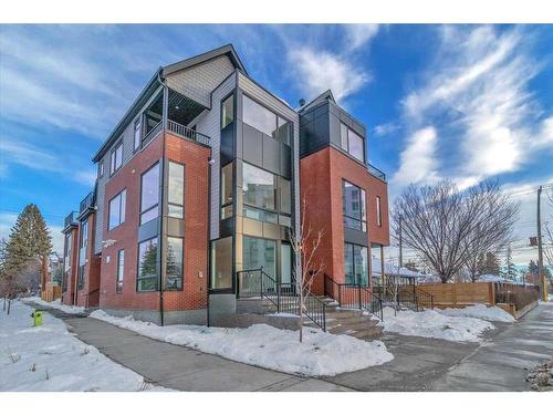 2524 17 Avenue Sw, Calgary, AB - Outdoor With Facade