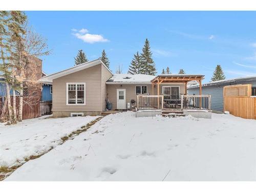 431 Cantrell Drive Sw, Calgary, AB - Outdoor