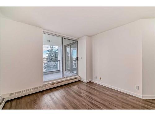 401-1108 6 Avenue Sw, Calgary, AB - Indoor Photo Showing Other Room