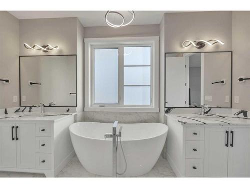 1 Rock Lake Point Nw, Calgary, AB - Indoor Photo Showing Bathroom