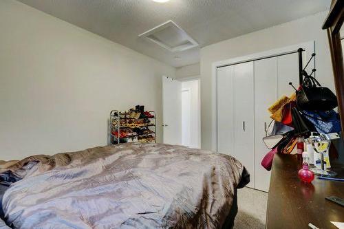 904 Sage Meadows Gardens Nw, Calgary, AB - Indoor Photo Showing Bedroom