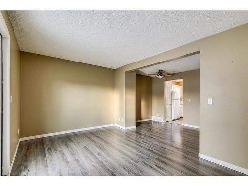 56-32 Whitnel Court Ne, Calgary, AB - Indoor Photo Showing Other Room