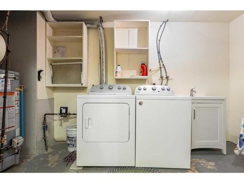 8 Coventry Lane Ne, Calgary, AB - Indoor Photo Showing Laundry Room