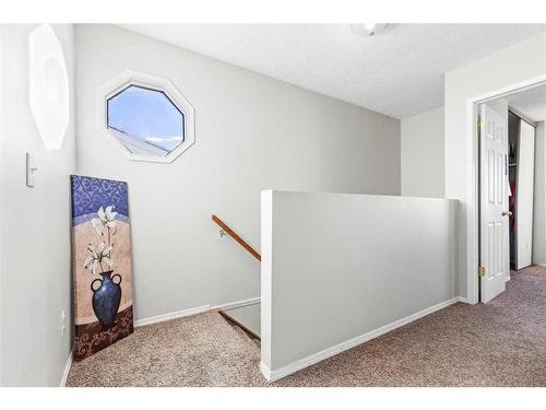 8 Coventry Lane Ne, Calgary, AB - Indoor Photo Showing Other Room