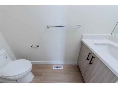 15 Waterford Street, Chestermere, AB - Indoor Photo Showing Bathroom