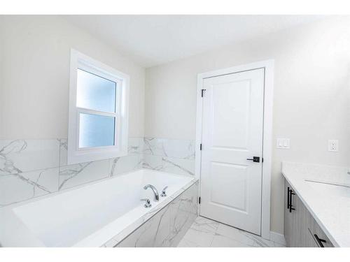 15 Waterford Street, Chestermere, AB - Indoor Photo Showing Bathroom