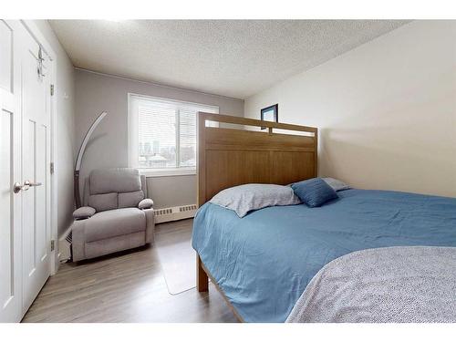 306-110 20 Avenue Ne, Calgary, AB - Indoor Photo Showing Bedroom