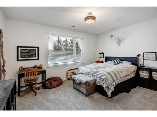 52138 Township Road 263, Rural Rocky View County, AB - Indoor Photo Showing Bedroom