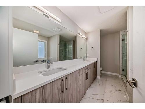 368 Watercrest Place, Chestermere, AB - Indoor Photo Showing Bathroom