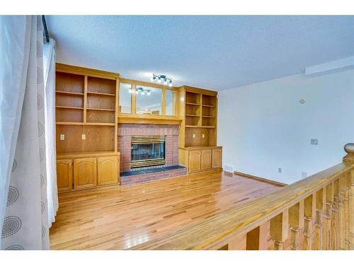 1024 Santana Road Nw, Calgary, AB - Indoor With Fireplace