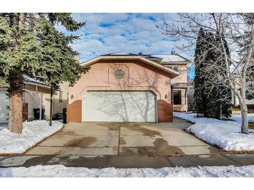 1024 Santana Road Nw, Calgary, AB - Outdoor