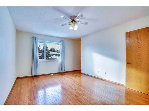 1024 Santana Road Nw, Calgary, AB - Indoor