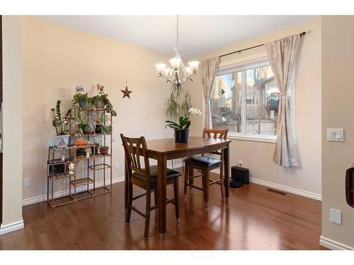 332 Auburn Bay Blvd Se, Calgary, AB - Indoor Photo Showing Dining Room