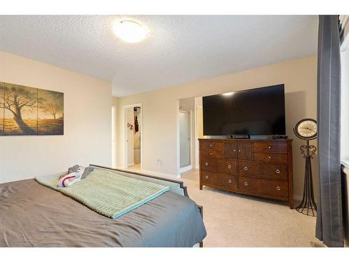 332 Auburn Bay Blvd Se, Calgary, AB - Indoor Photo Showing Bedroom