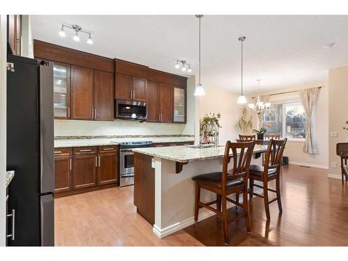 332 Auburn Bay Blvd Se, Calgary, AB - Indoor Photo Showing Kitchen With Upgraded Kitchen