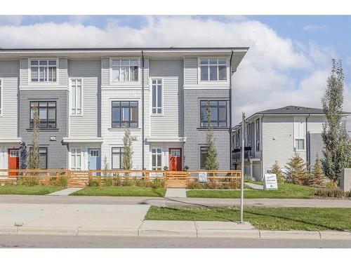 #319-857 Belmont Drive Sw, Calgary, AB - Outdoor With Facade