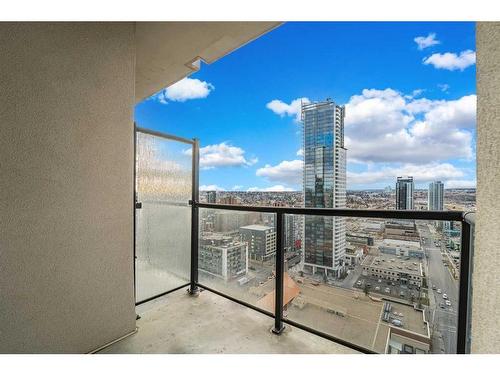 2101-1053 10 Street Sw, Calgary, AB - Outdoor With View