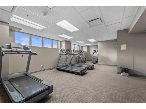 2101-1053 10 Street Sw, Calgary, AB - Indoor Photo Showing Gym Room