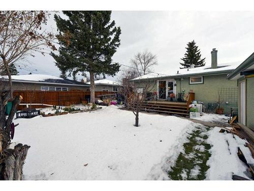 5215 8 Avenue Sw, Calgary, AB - Outdoor