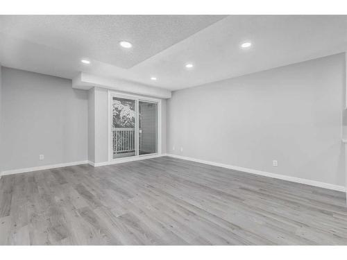 #25-3705 Fonda Way Se, Calgary, AB - Indoor