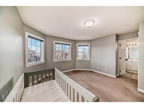 345 Taradale Drive Ne, Calgary, AB - Indoor Photo Showing Other Room