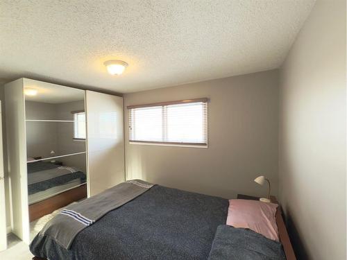 11305 85 Street Se, Calgary, AB - Indoor Photo Showing Bedroom