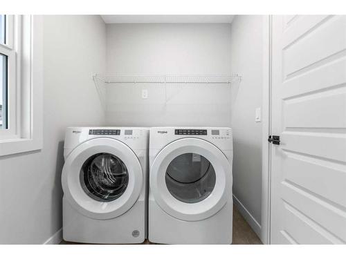 3042 Key Drive, Airdrie, AB - Indoor Photo Showing Laundry Room