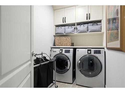 37 Wentworth Way Sw, Calgary, AB - Indoor Photo Showing Laundry Room