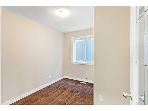 22 Saddleland Crescent Ne, Calgary, AB - Indoor Photo Showing Other Room