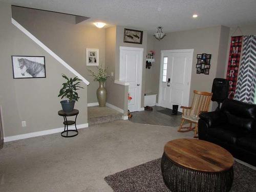 135 4 Avenue Se, High River, AB - Indoor Photo Showing Other Room