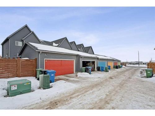 58 Livingston Gate Ne, Calgary, AB - Outdoor