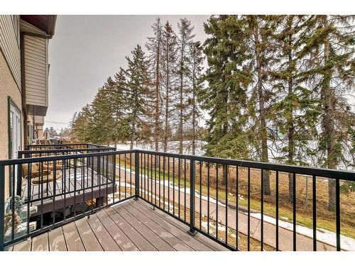 32-4531 7 Avenue Se, Calgary, AB - Outdoor With Exterior