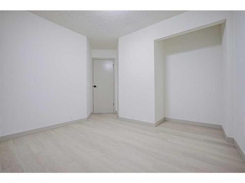 203 Cedarwood Road Sw, Calgary, AB - Indoor Photo Showing Other Room