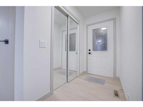 203 Cedarwood Road Sw, Calgary, AB - Indoor Photo Showing Other Room