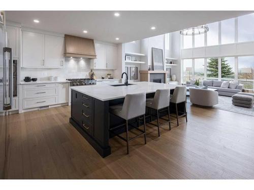 127 Winding River Rise, Rural Rocky View County, AB - Indoor Photo Showing Kitchen With Upgraded Kitchen