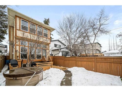 917 19 Avenue Nw, Calgary, AB - Outdoor