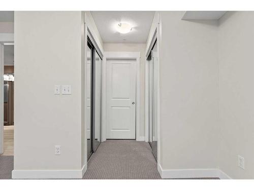 3112-11 Mahogany Row Se, Calgary, AB - Indoor Photo Showing Other Room