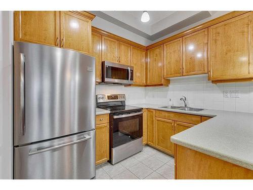 1407-24 Hemlock Crescent Sw, Calgary, AB - Indoor Photo Showing Kitchen With Stainless Steel Kitchen With Double Sink