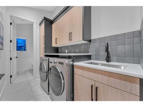 4807 Claret Street Nw, Calgary, AB - Indoor Photo Showing Laundry Room