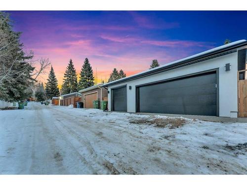 4807 Claret Street Nw, Calgary, AB - Outdoor