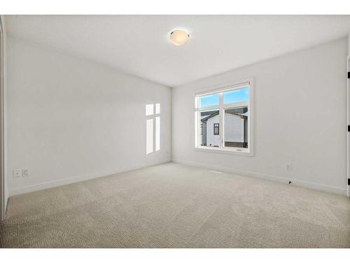 207-8235 8 Avenue Sw, Calgary, AB - Indoor Photo Showing Other Room