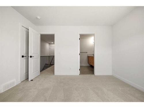 207-8235 8 Avenue Sw, Calgary, AB - Indoor Photo Showing Other Room